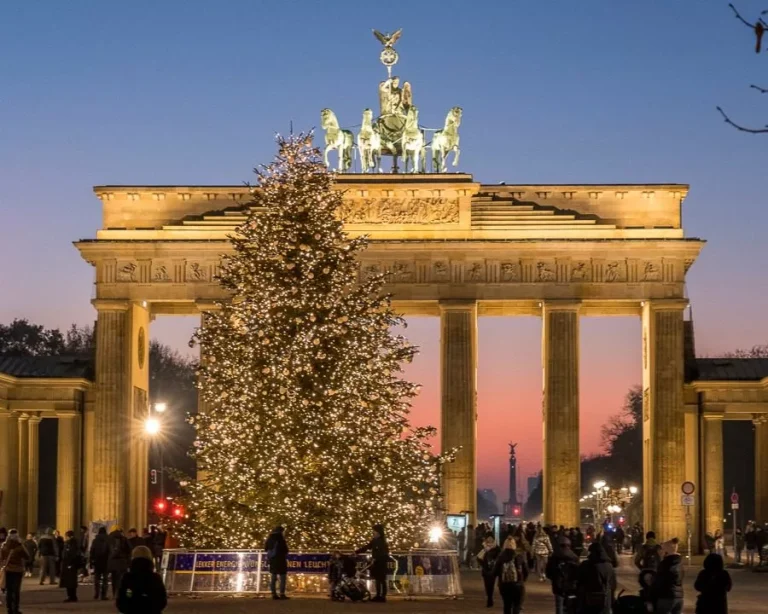 berlin night bike tour christmas