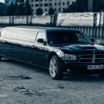svart limousine
