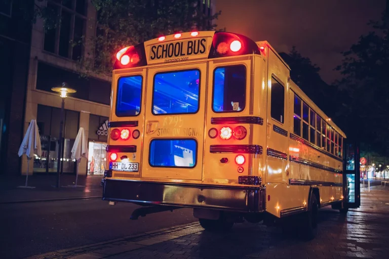 schoolfeestbus